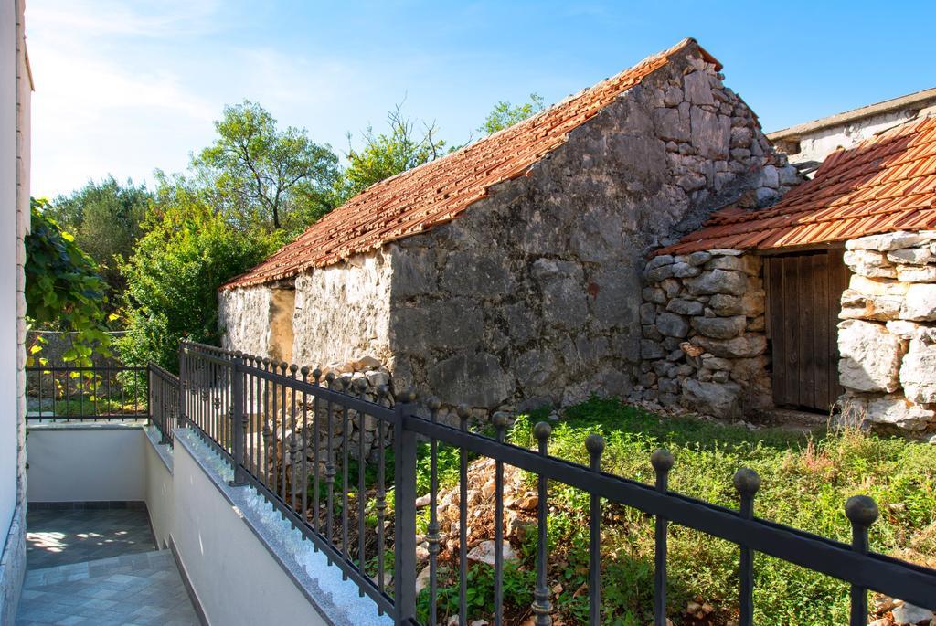 Holiday Home Ruda Винишче Экстерьер фото