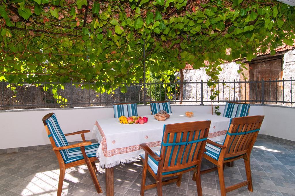Holiday Home Ruda Винишче Экстерьер фото