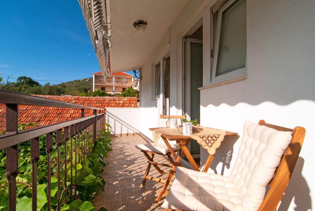 Holiday Home Ruda Винишче Экстерьер фото