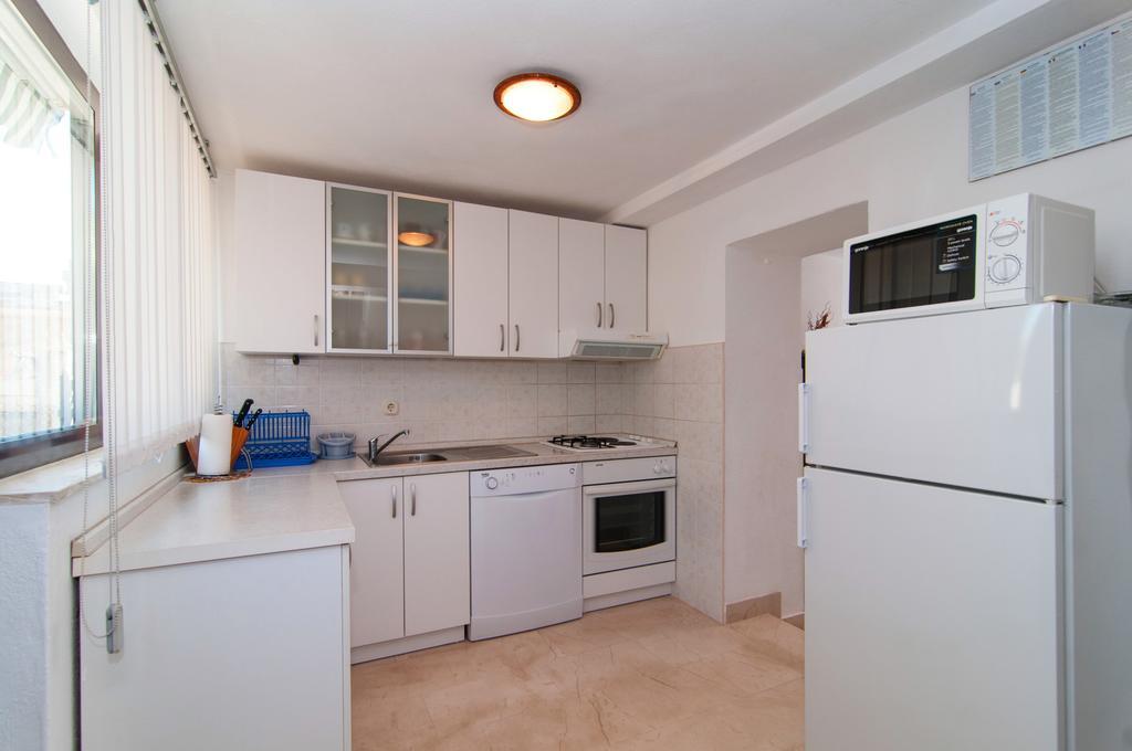 Holiday Home Ruda Винишче Экстерьер фото