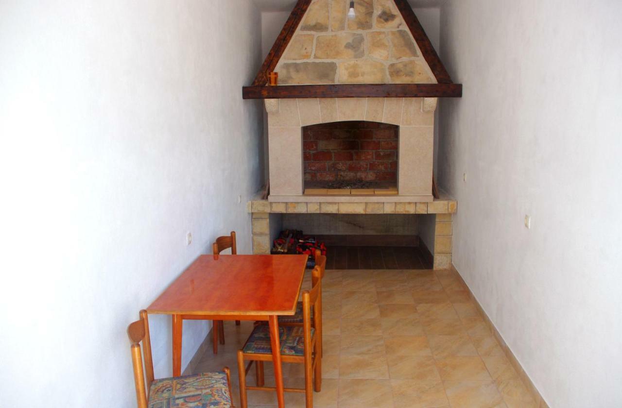 Holiday Home Ruda Винишче Экстерьер фото