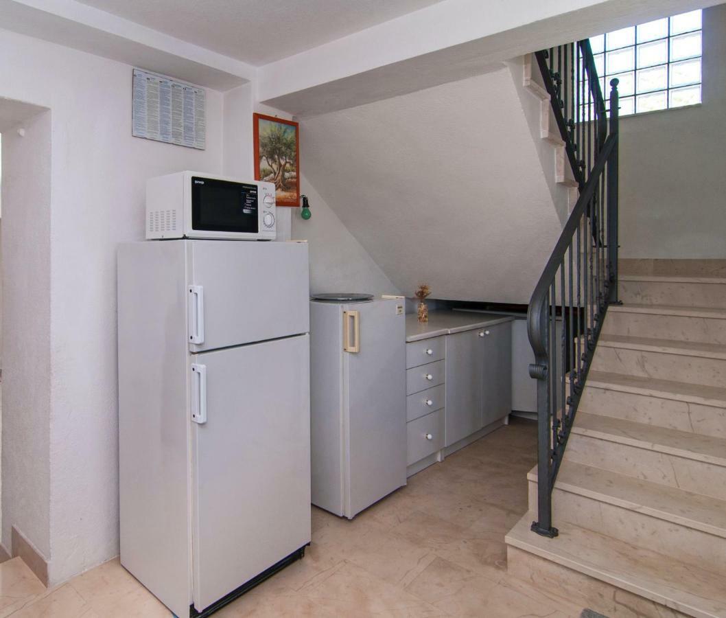 Holiday Home Ruda Винишче Экстерьер фото